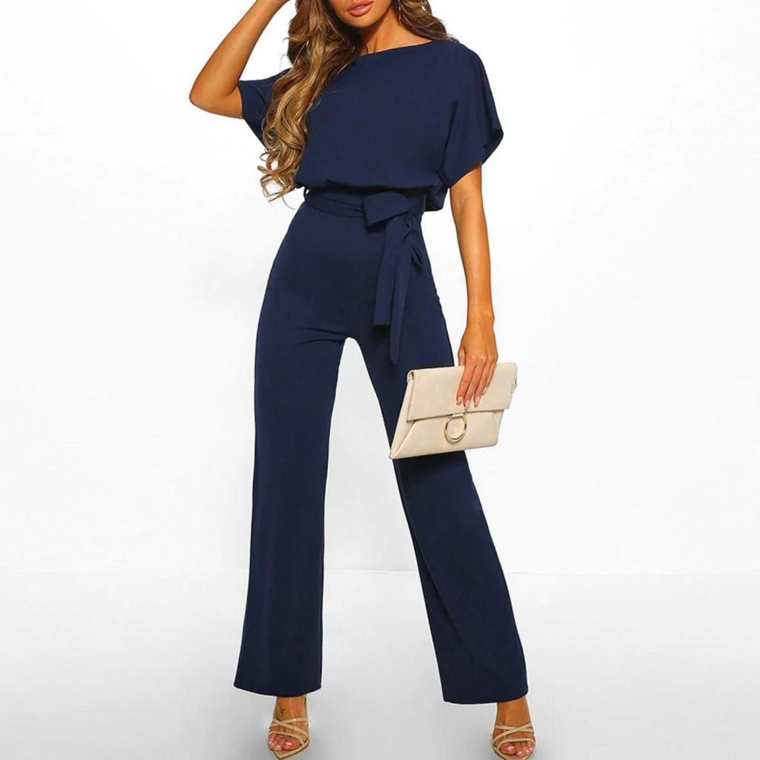Ella – Stijlvolle Jumpsuit met Aansluitend Bovenstuk en Vloeiende Broek