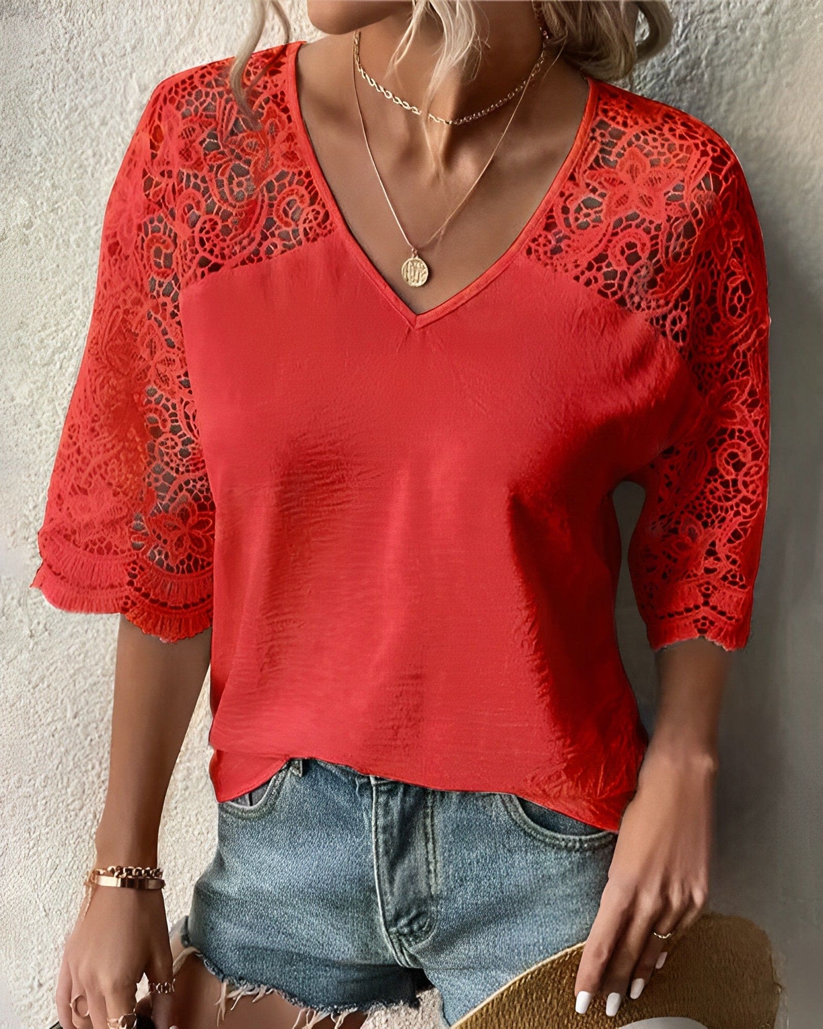 Riza - Blouse en kanten avec manches courtes et encolure en V