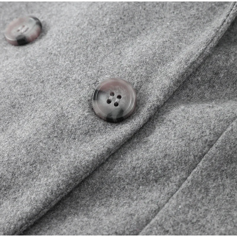 Boxy Lange Jassen met Dubbele Rij Knopen | Elegant & Comfortabel | Hessana
