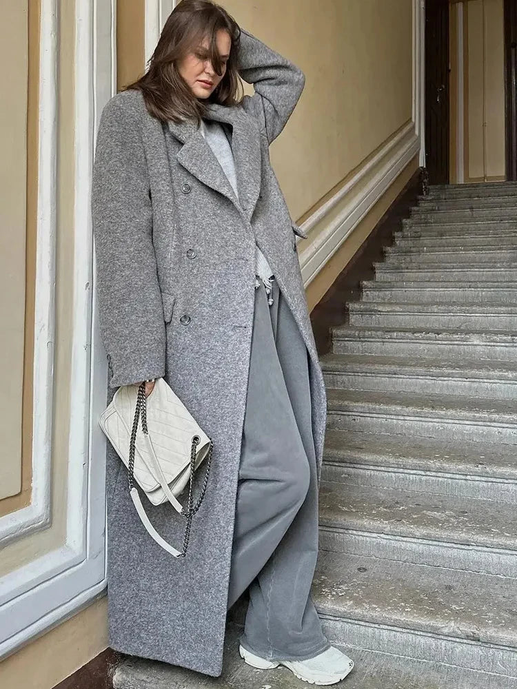 Boxy Lange Jassen met Dubbele Rij Knopen | Elegant & Comfortabel | Hessana