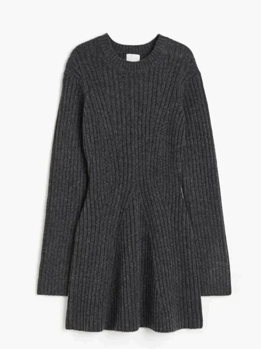 Abby – Gebreide Damesjurk van Fijnbrei, Elegant & Comfortabel in de Herfst