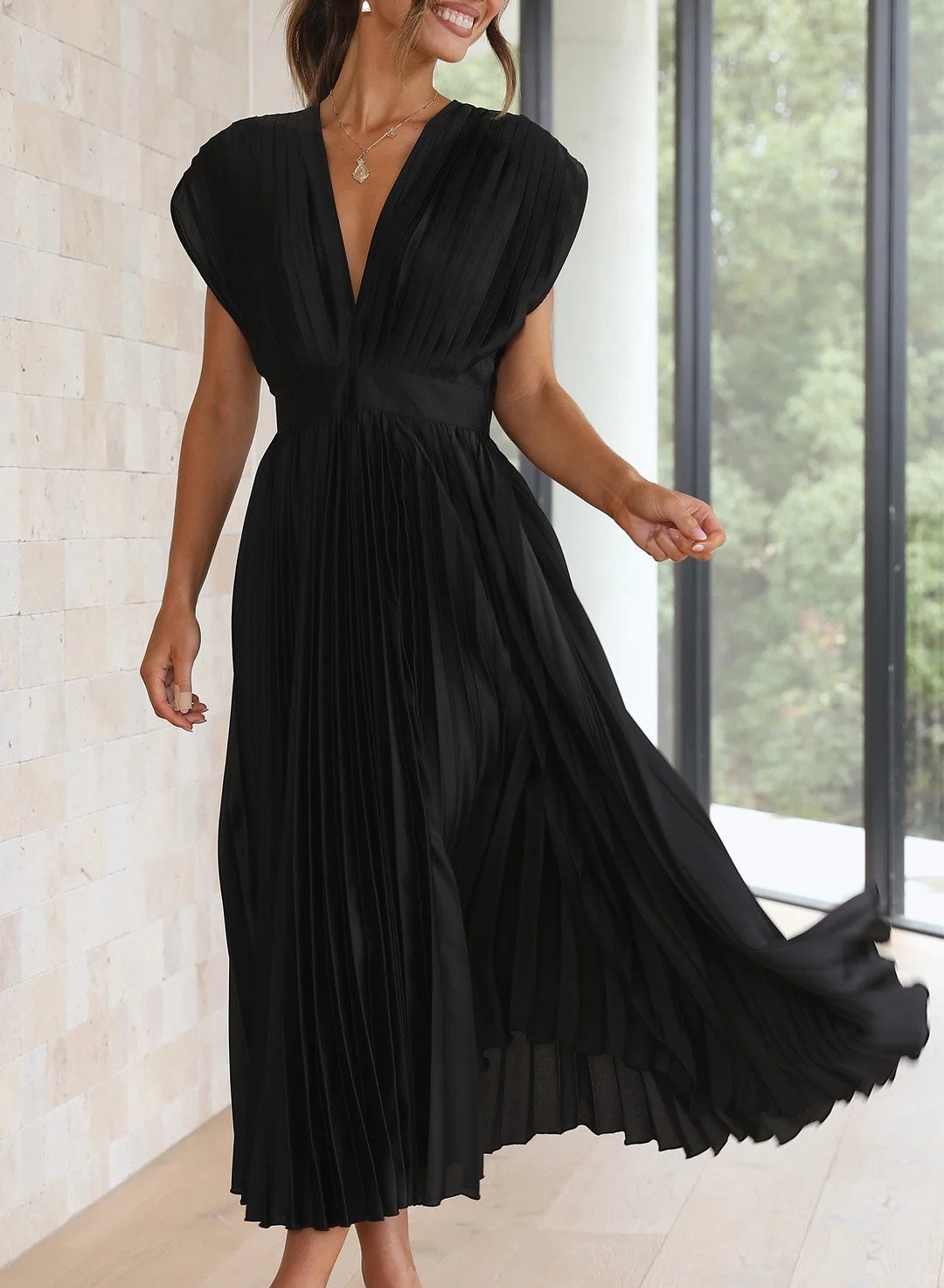 Leonie – Maxi-jurk met vloeiende snit en elegant design