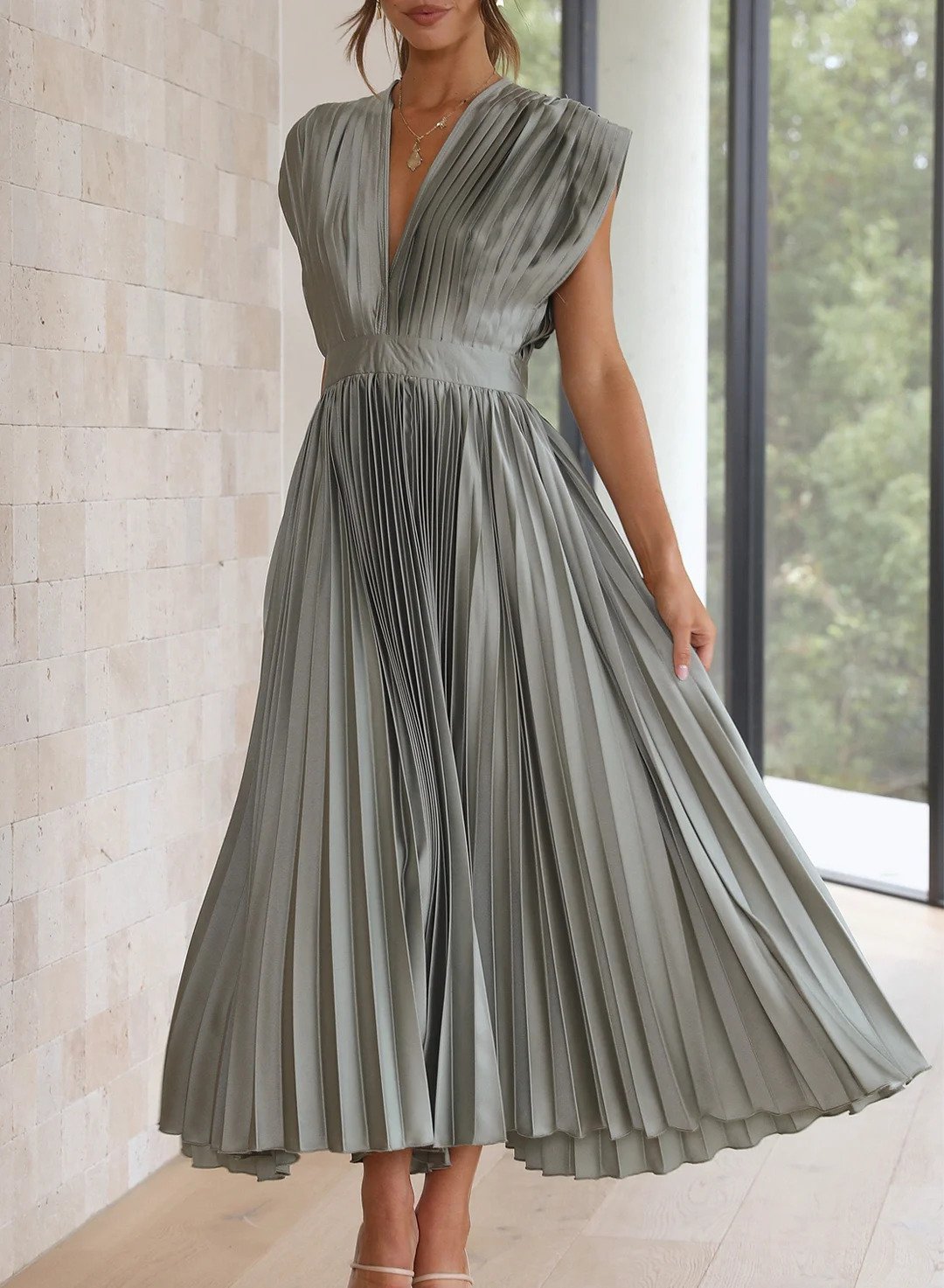 Leonie – Maxi-jurk met vloeiende snit en elegant design