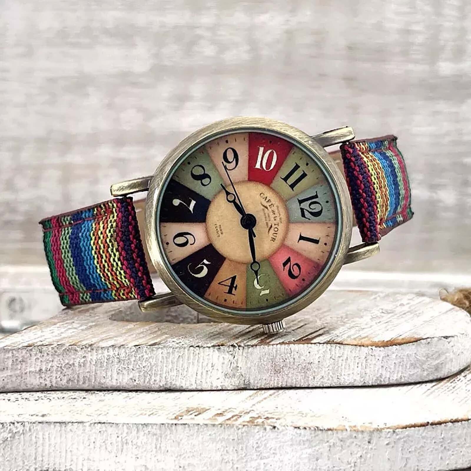 Mubilux Retro Horloge