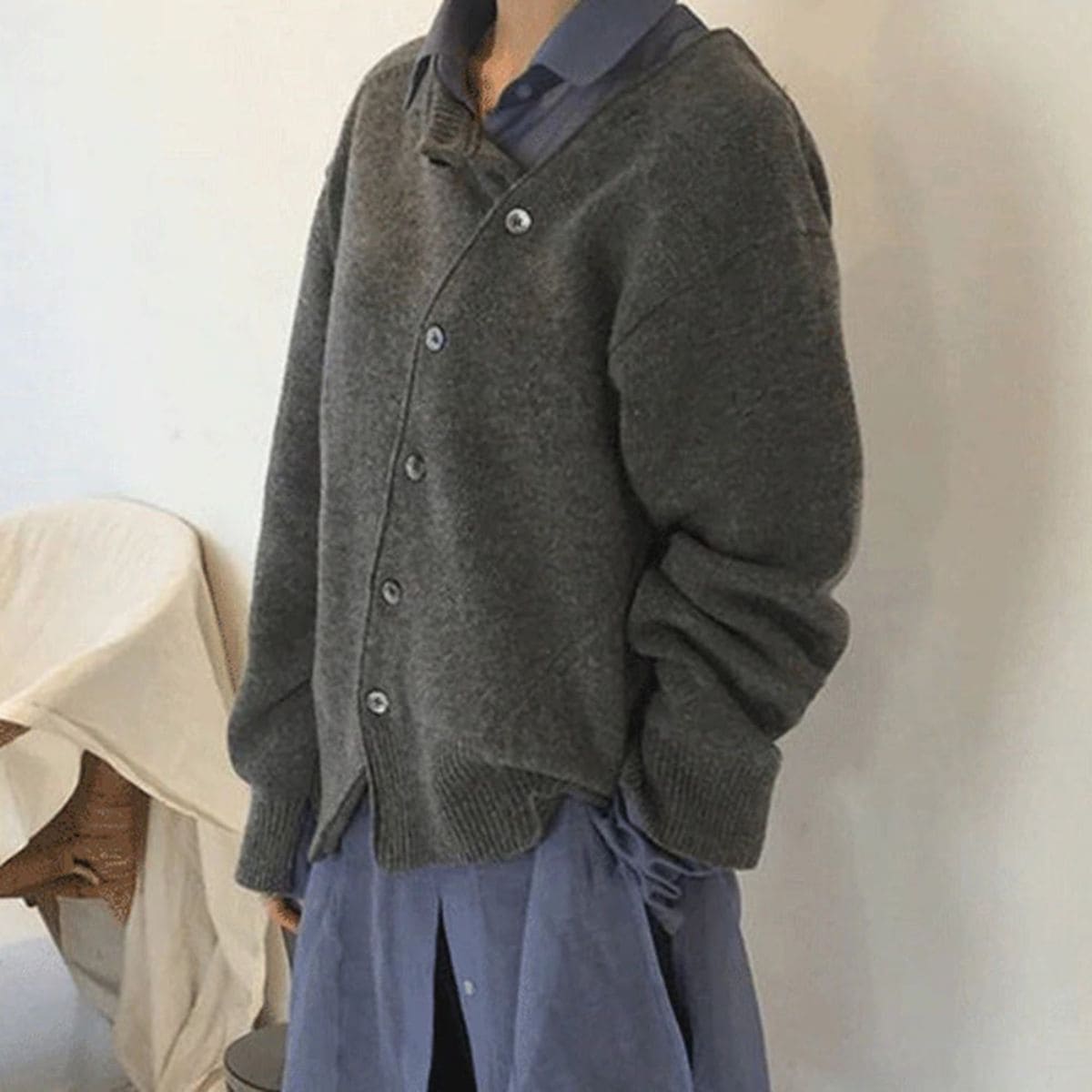 PureSoft – Gilet en cachemire avec fermeture ludique à boutons