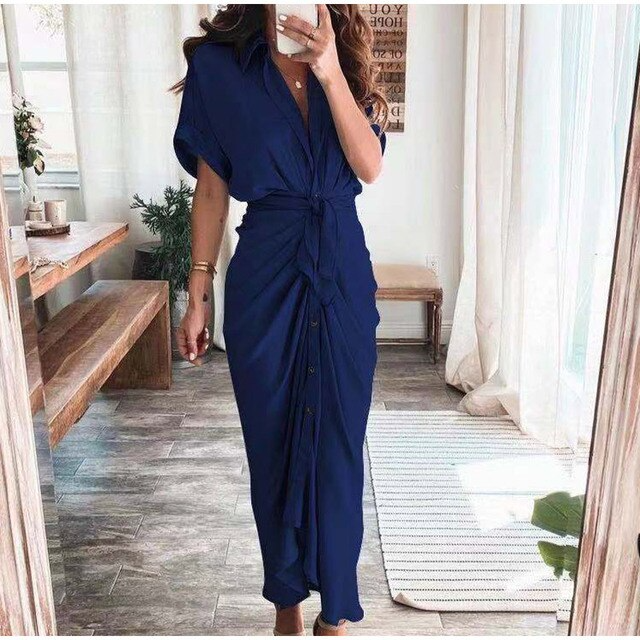 Classy – Gedrapeerde jurk met V-hals voor stijlvolle optredens