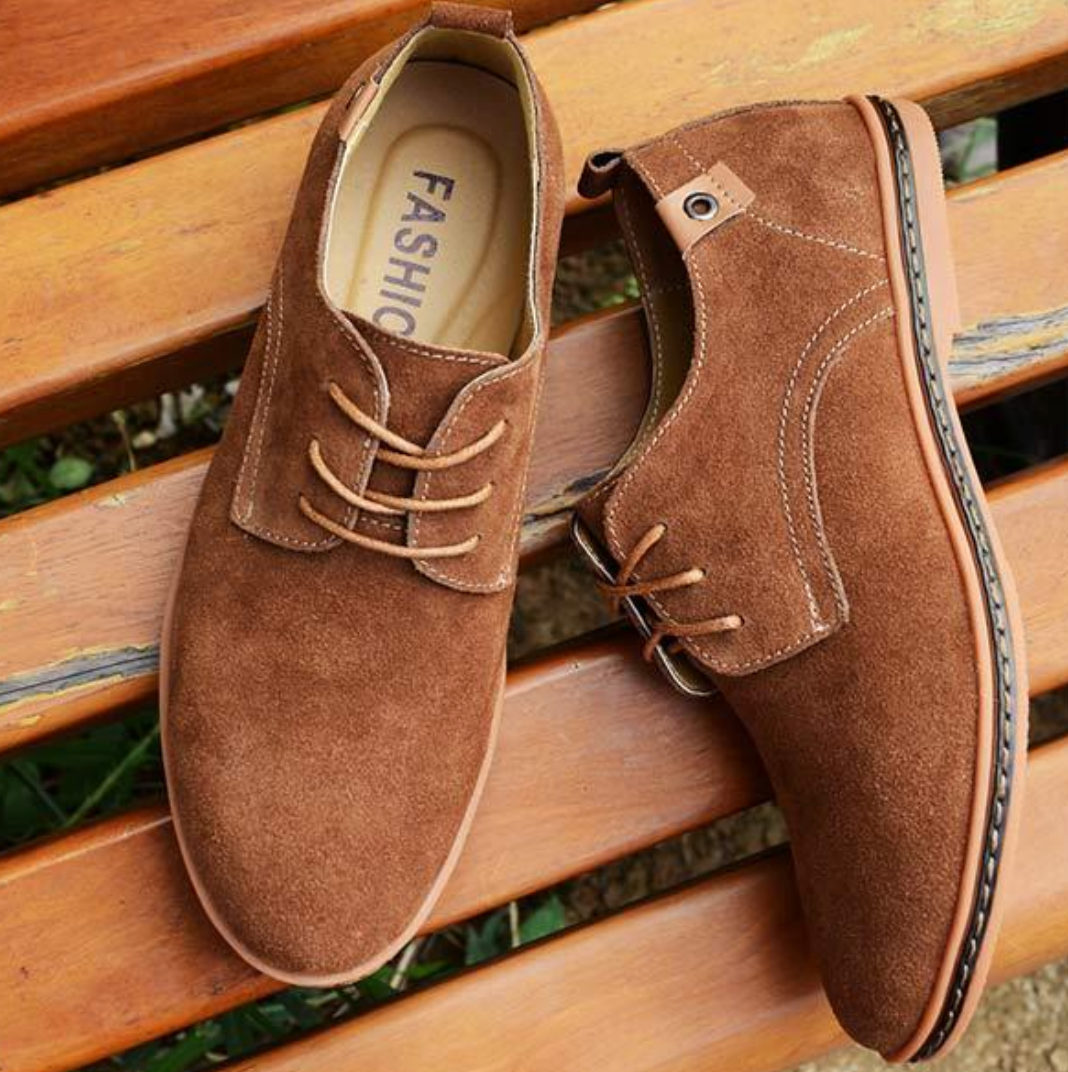 Mubilux - Elegante suède schoenen voor heren