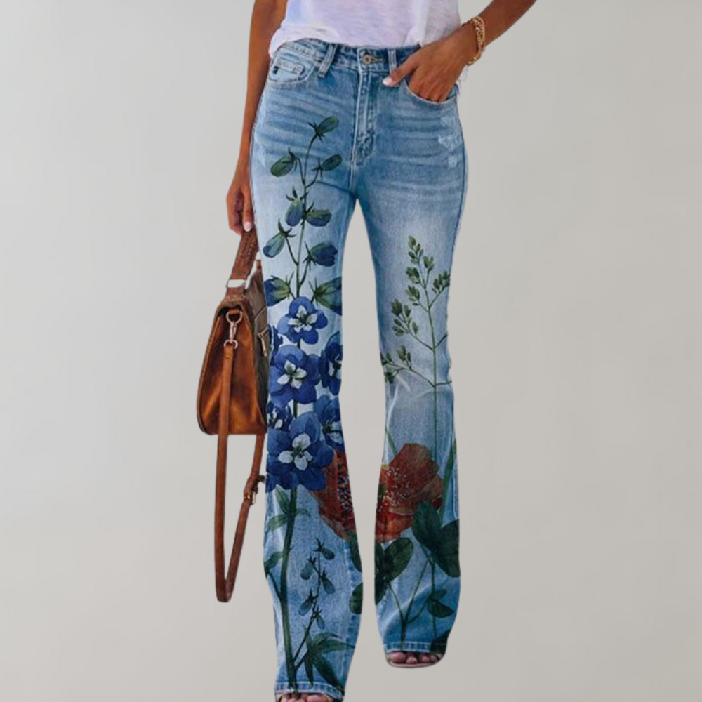 Kjellfrid Flare Jeans voor Dames – Stijlvolle en Comfortabele Zomerbroek