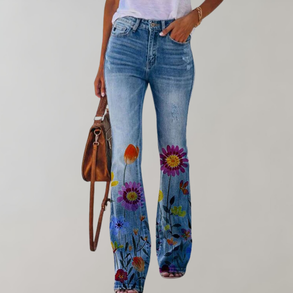 Kjellfrid Flare Jeans voor Dames – Stijlvolle en Comfortabele Zomerbroek