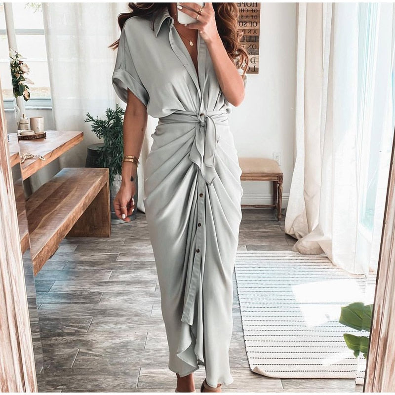 Classy – Gedrapeerde jurk met V-hals voor stijlvolle optredens