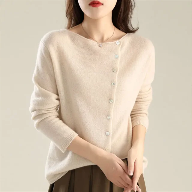 Luna Women's Casual Sweater | Suave y Versátil 3