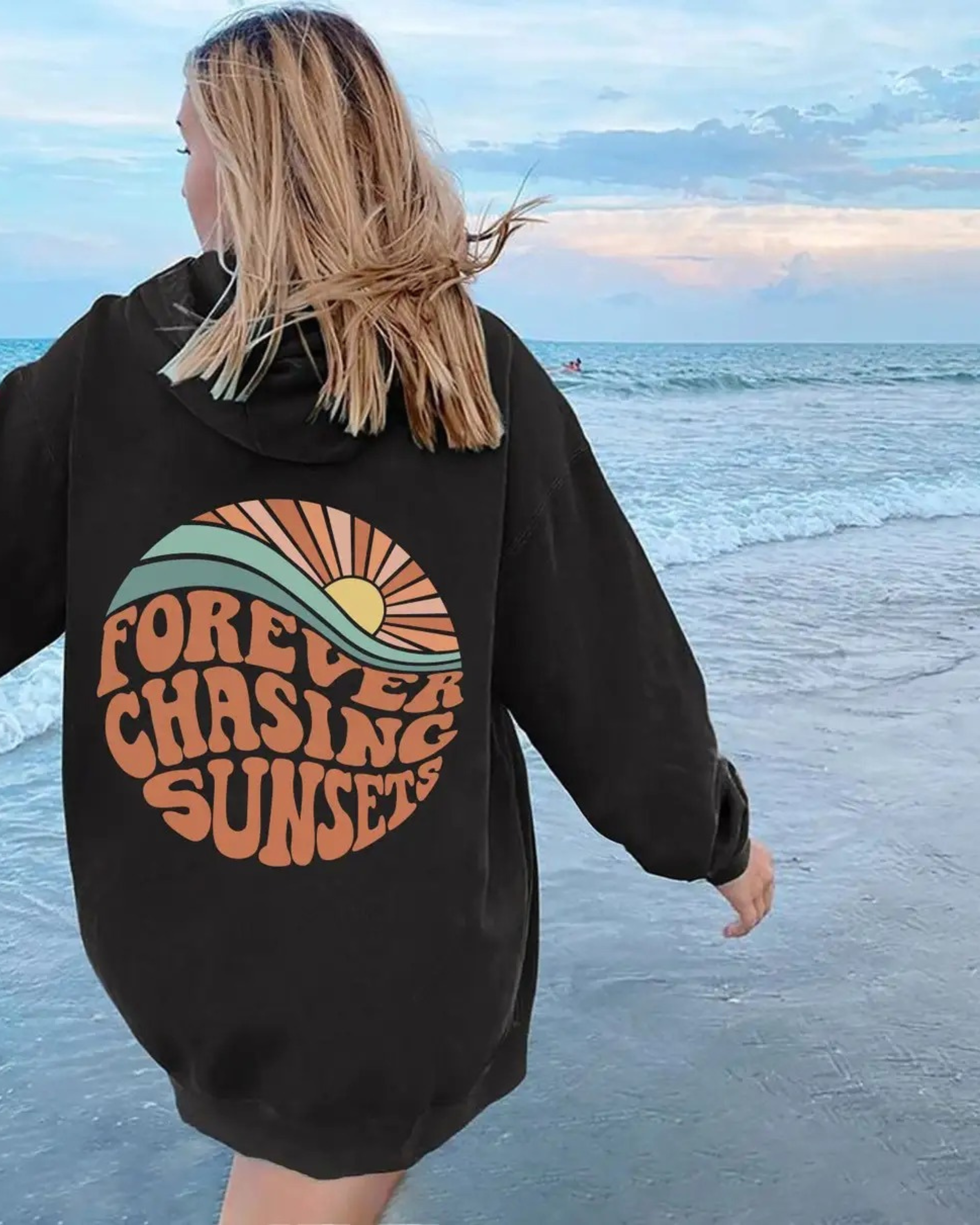 Kira - Stijlvolle Hoodie met Zonsondergang Inspiratie
