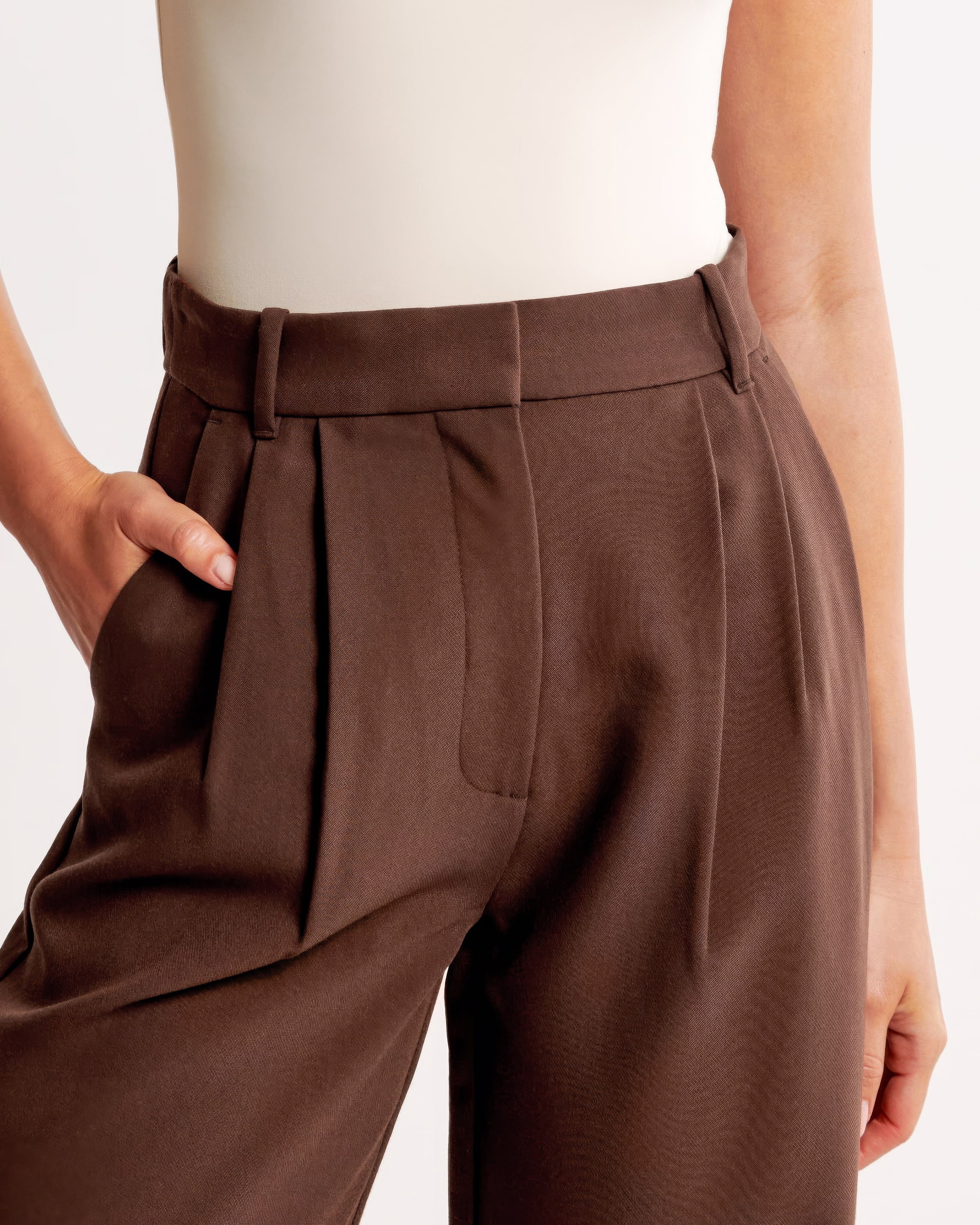 Mubilux Elize - Pantalon détaillé avec jambes larges